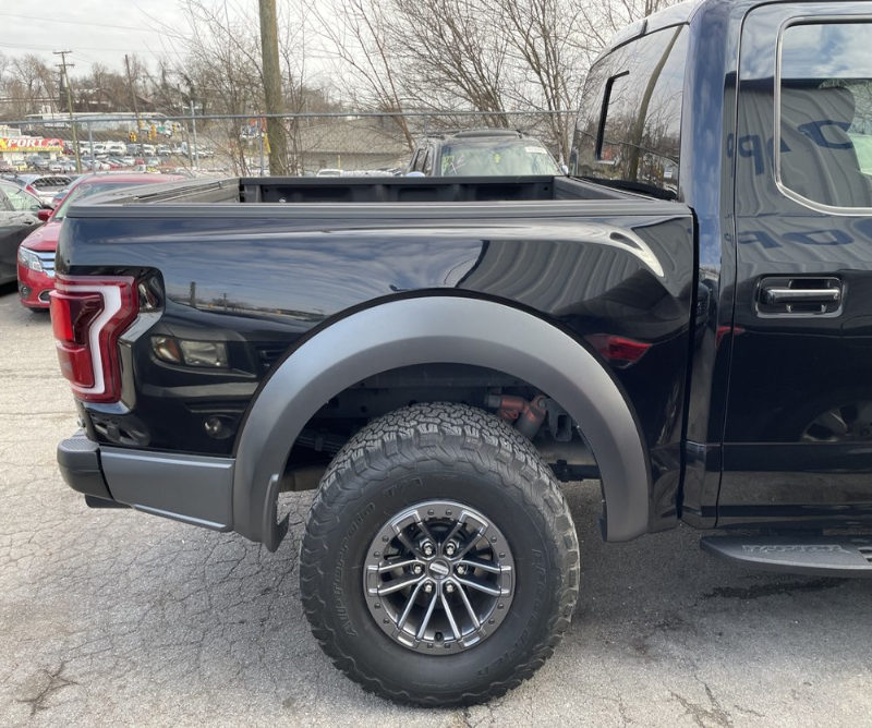 Los Amigos Auto Sales & Repair